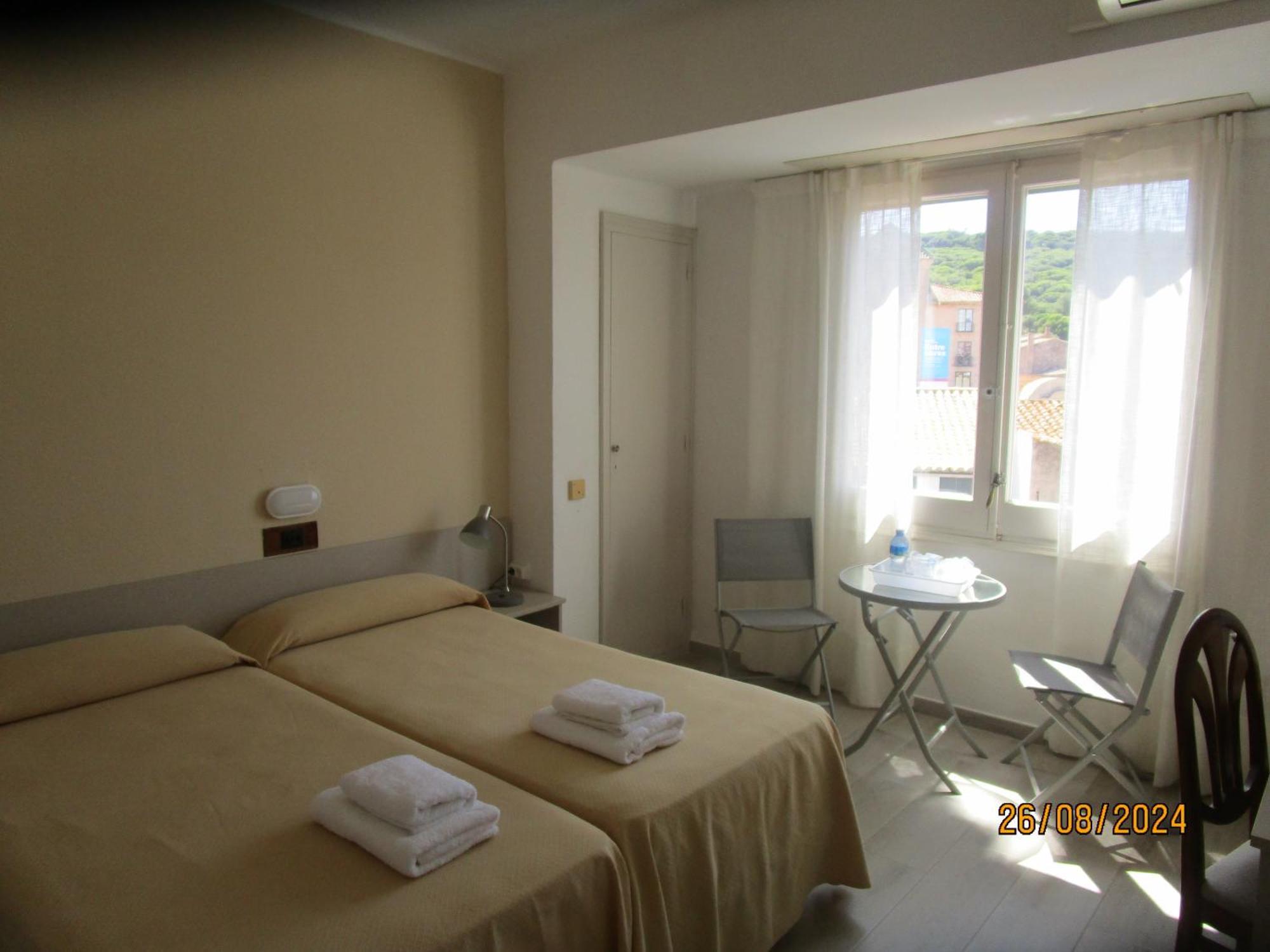 Hotel Apartaments Gesoria Porta Ferrada Sant Feliu de Guíxols Exterior foto